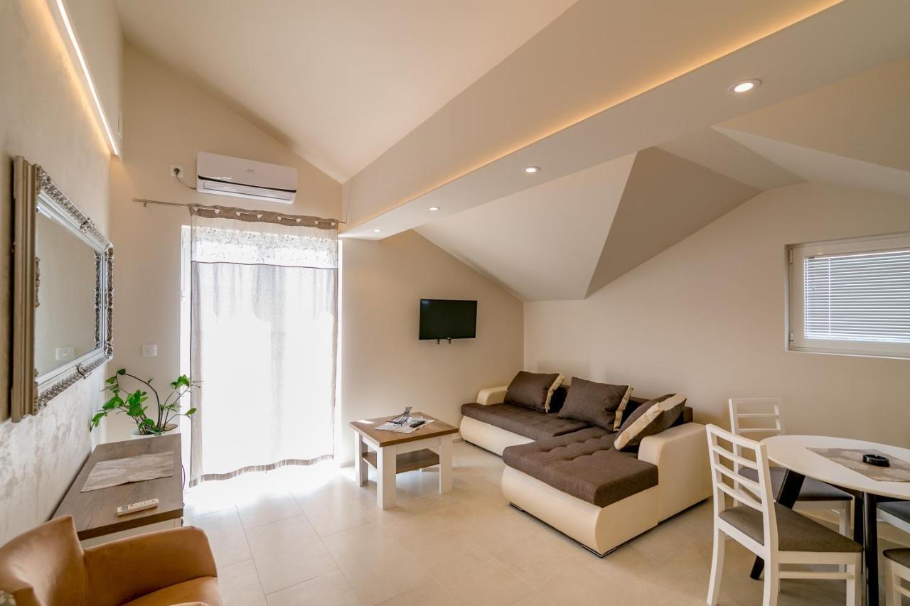 Apartments Milanovic Herceg Novi Exterior foto