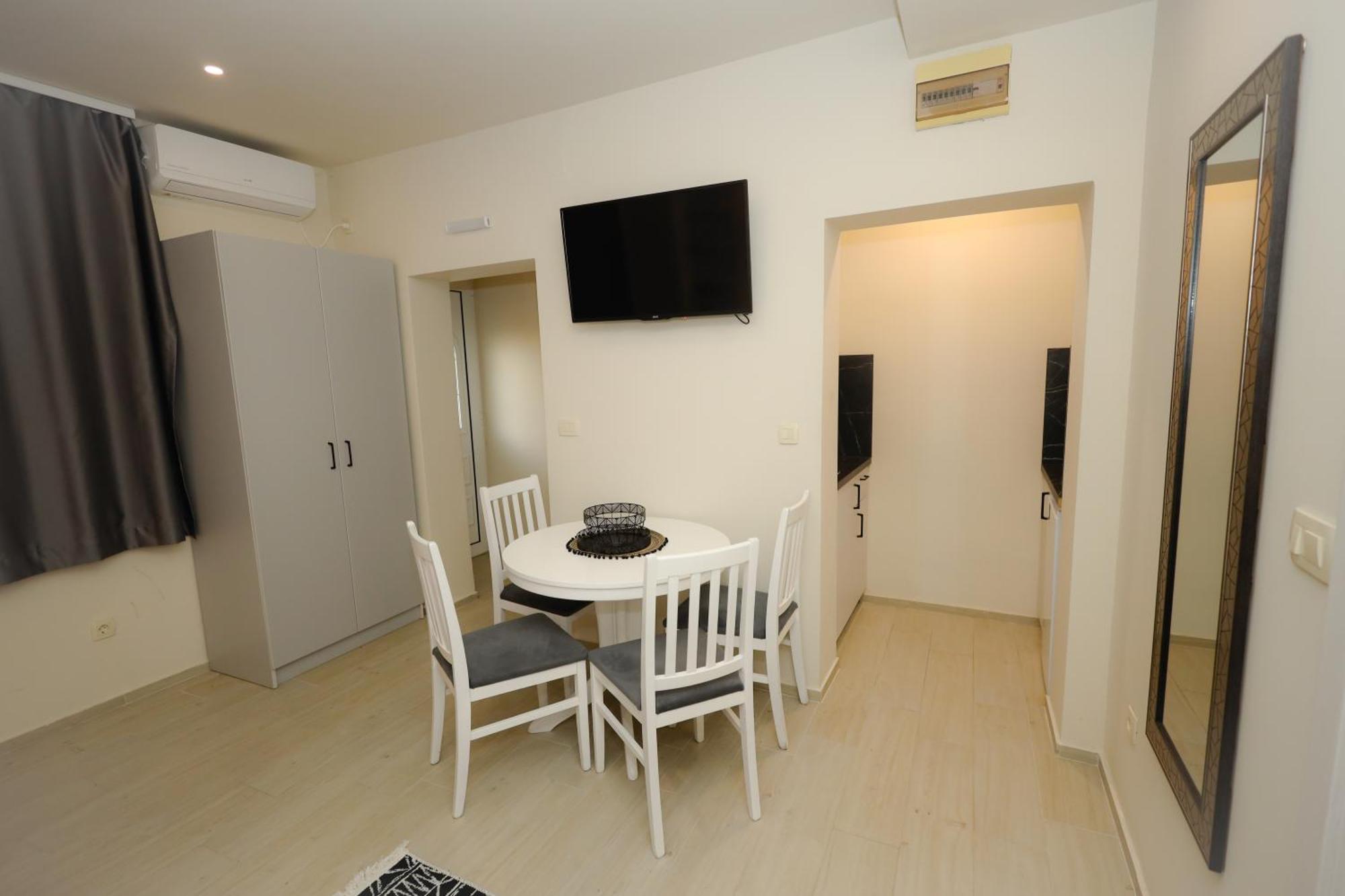 Apartments Milanovic Herceg Novi Quarto foto
