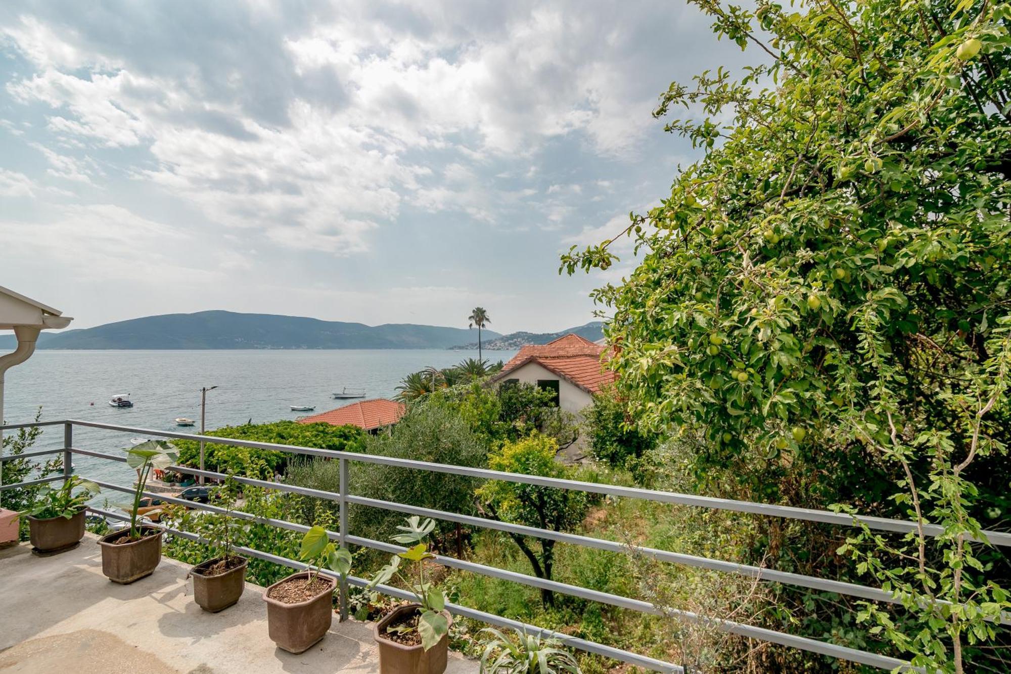 Apartments Milanovic Herceg Novi Quarto foto
