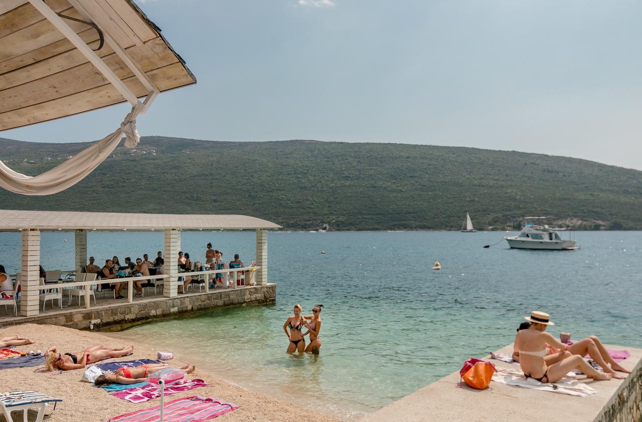Apartments Milanovic Herceg Novi Exterior foto